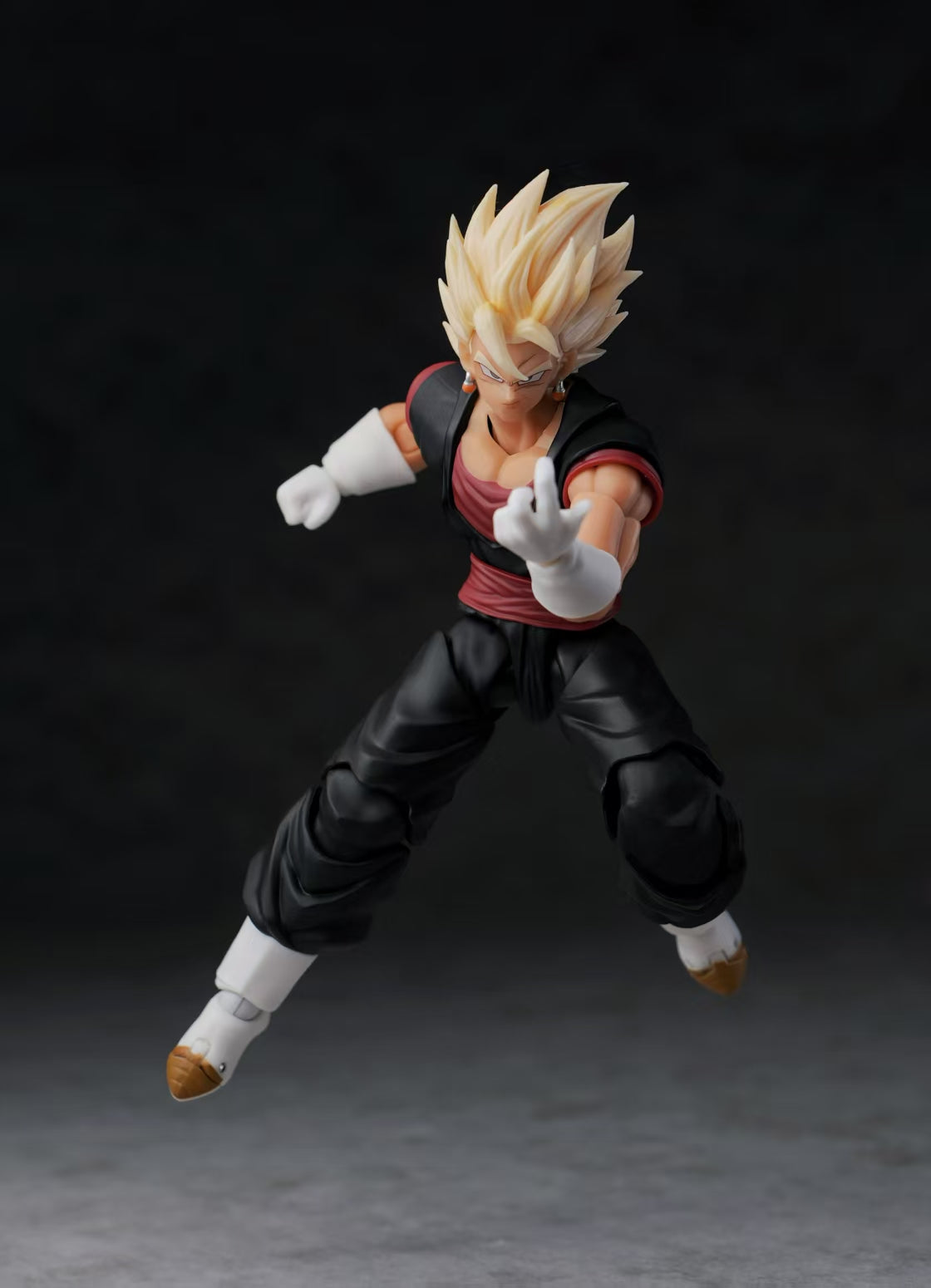 [In Stock] YGmw Weekly Color Vegeta Action Figure