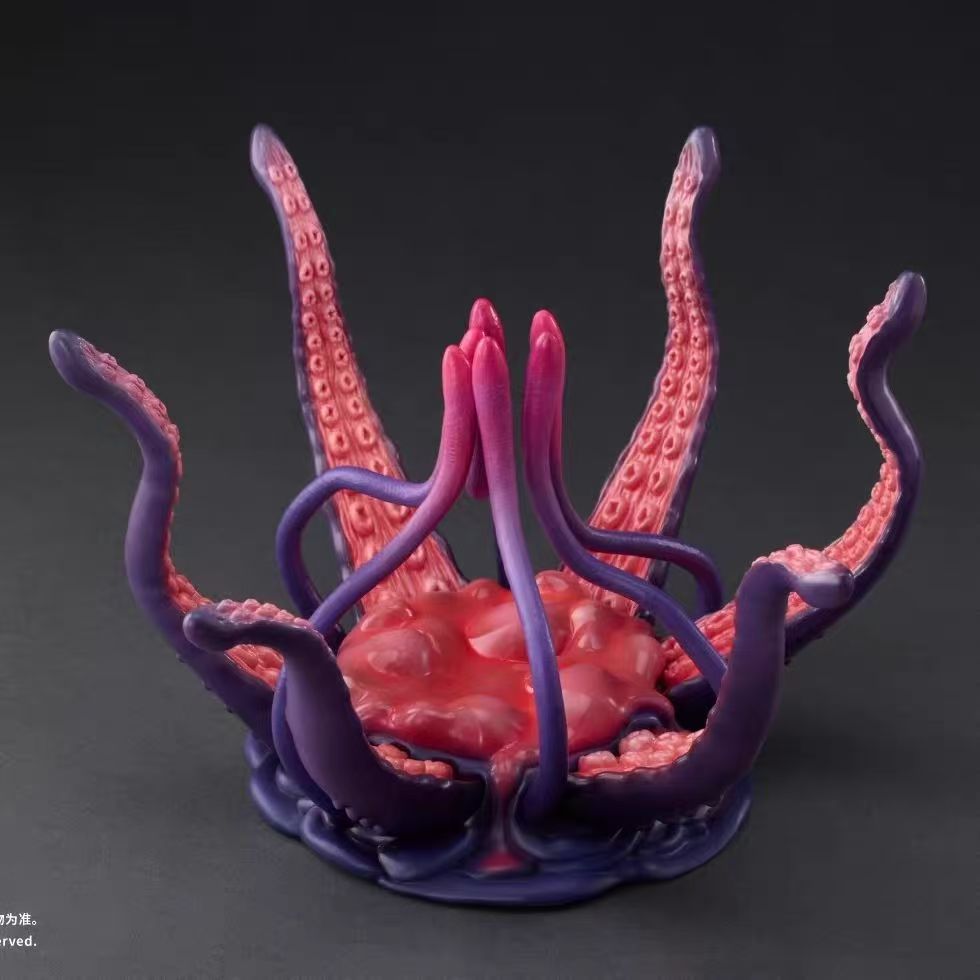 【Instock items】SushingArticulated Base Series UBC-404: Adult Ver. & Larva Ver. from