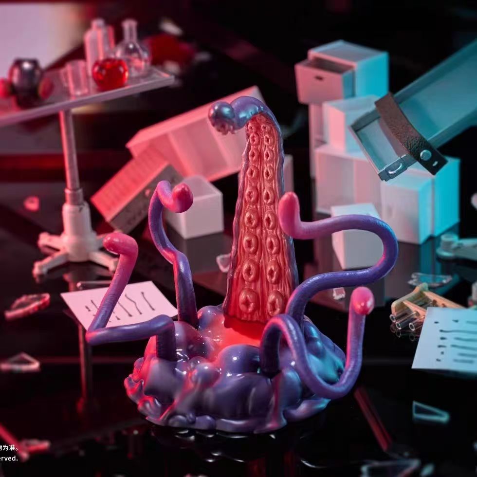 【Instock items】SushingArticulated Base Series UBC-404: Adult Ver. & Larva Ver. from