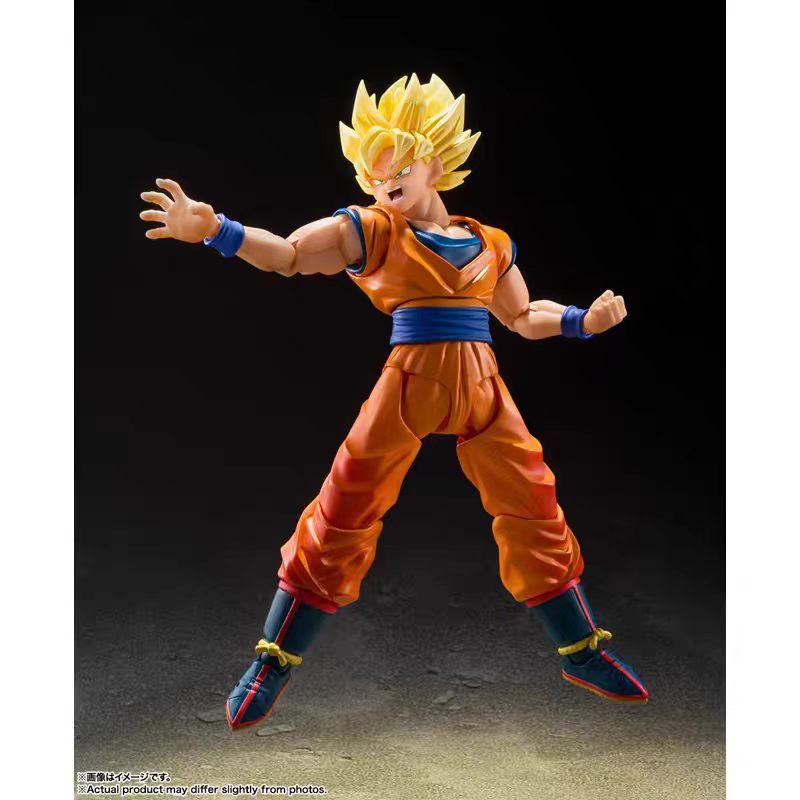 【In Stock】Bandai SHF Dragon Ball Z Super Saiyan Goku: The Final Battle Begins - Articulated Figure