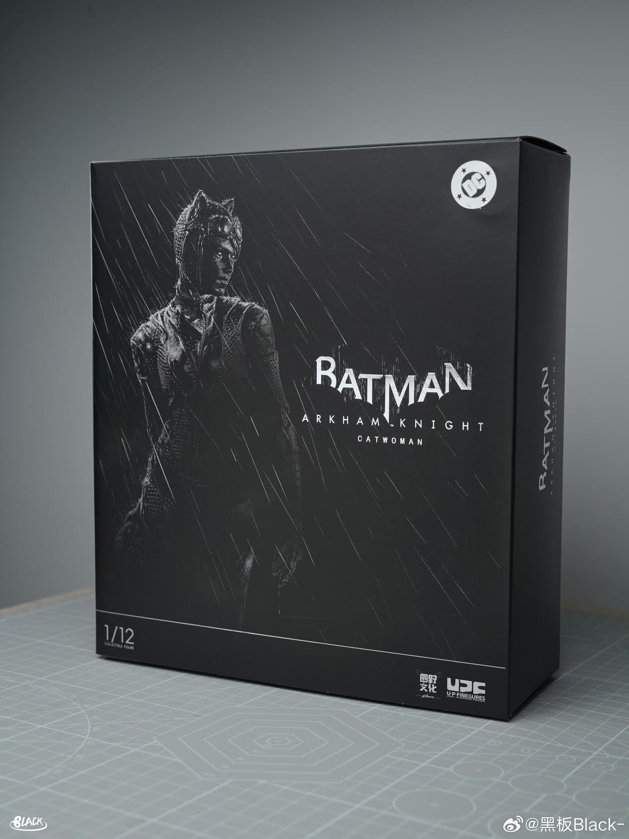 [Pre-order] Yotenno Culture &amp; Ryohin Keikaku Arkham Knight Catwoman 1/12 Scale Figure
